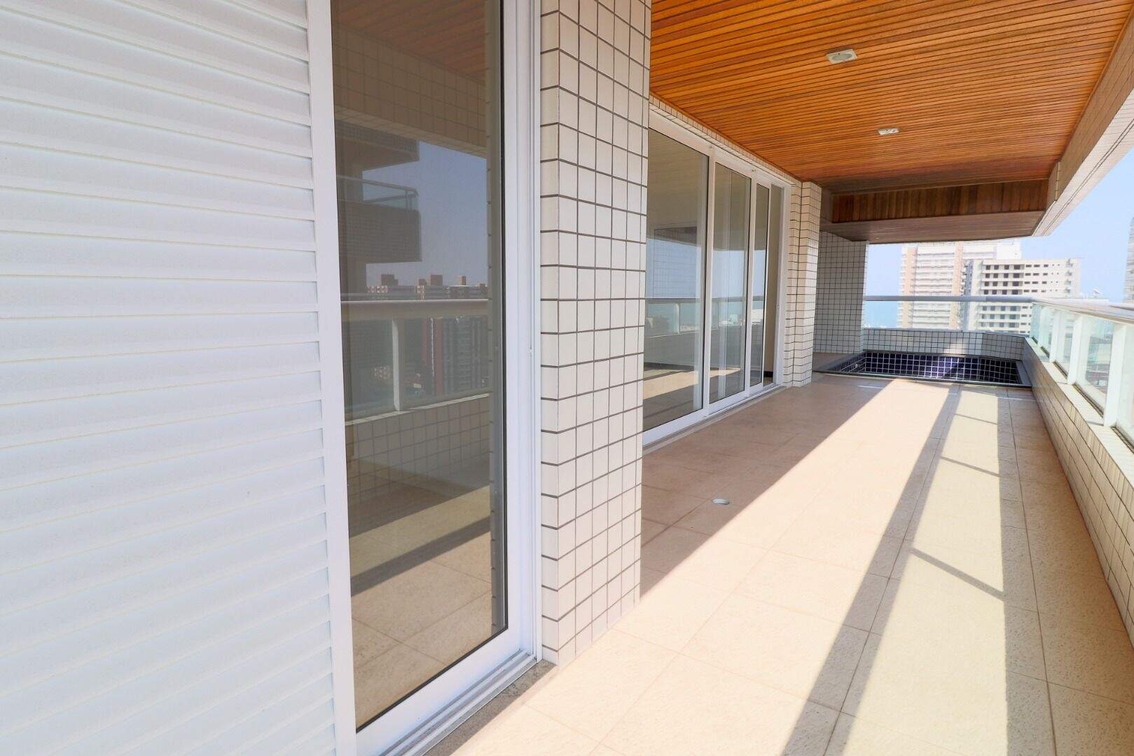 Apartamento à venda no Canto do Forte: 