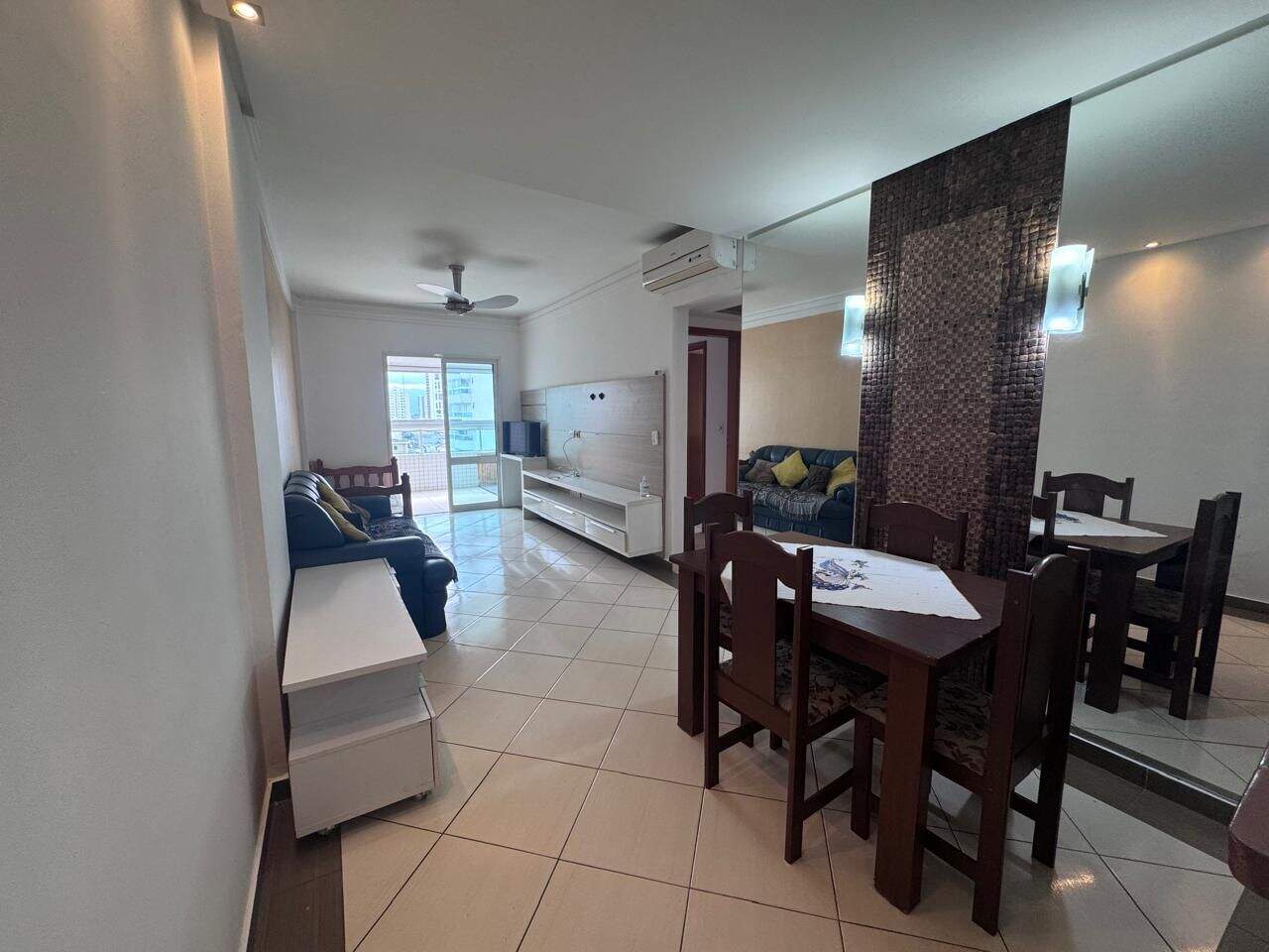 Apartamento à venda no Canto do Forte: 