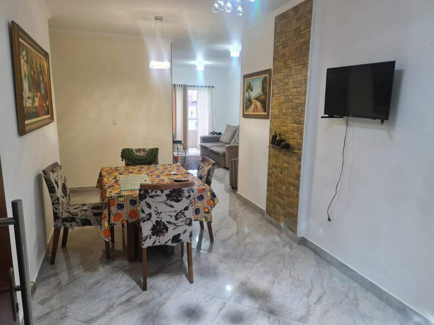 Apartamento à venda no Tupi: 