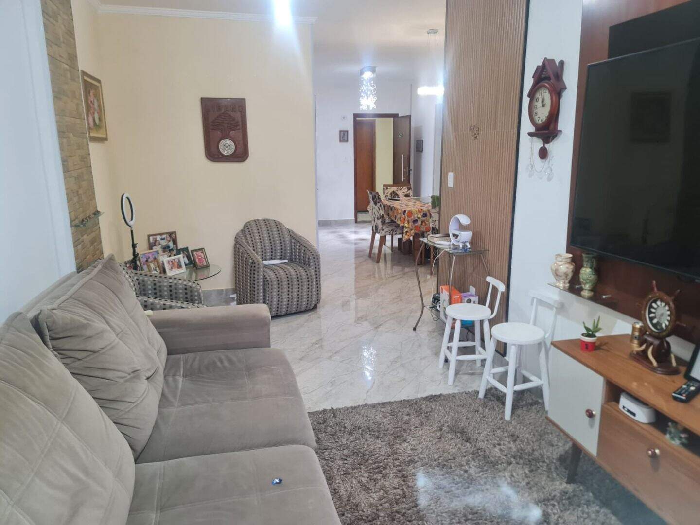 Apartamento à venda no Tupi: 