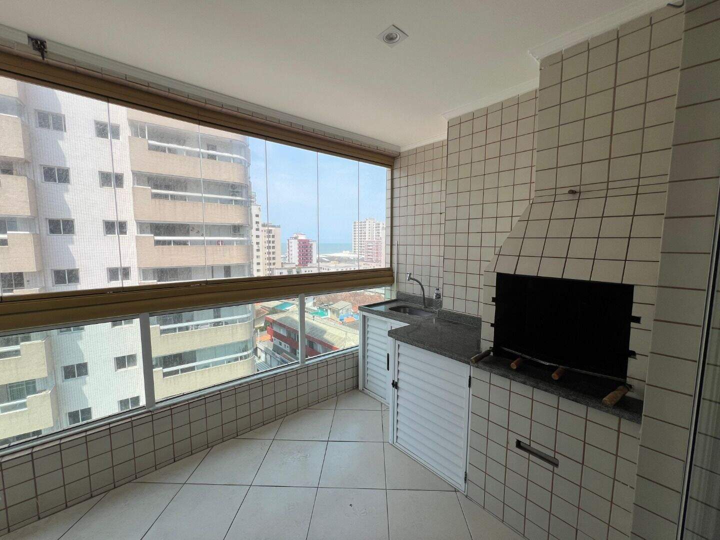 Apartamento à venda no Tupi: 