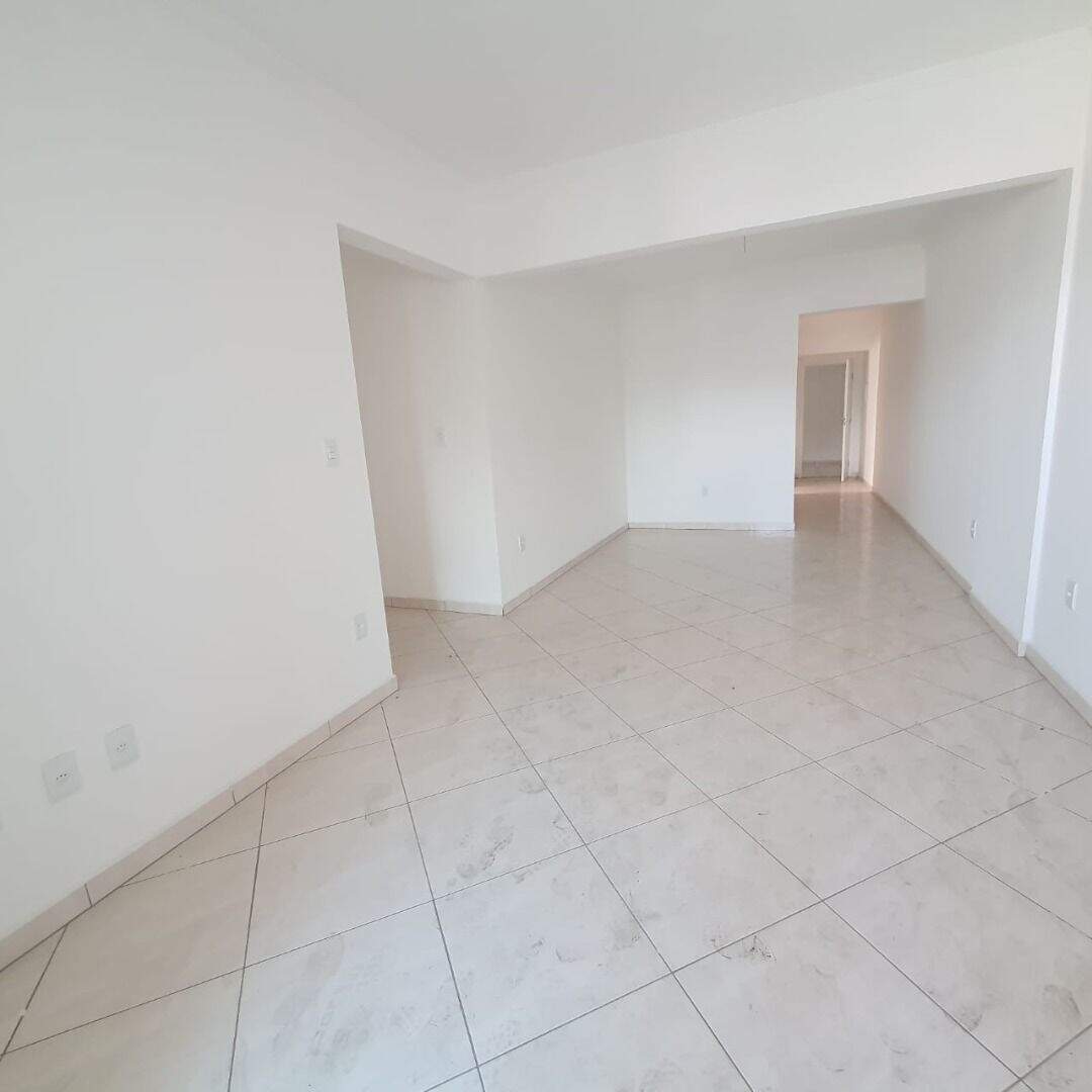 Apartamento à venda no Guilhermina: 