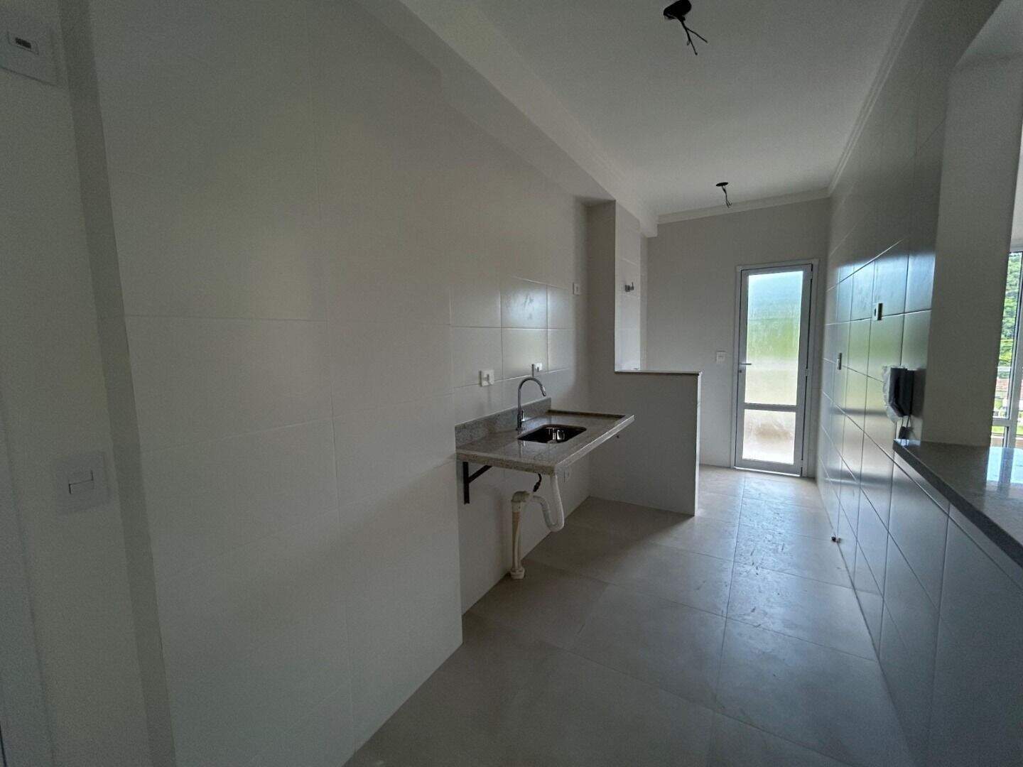 Apartamento à venda no Canto do Forte: 