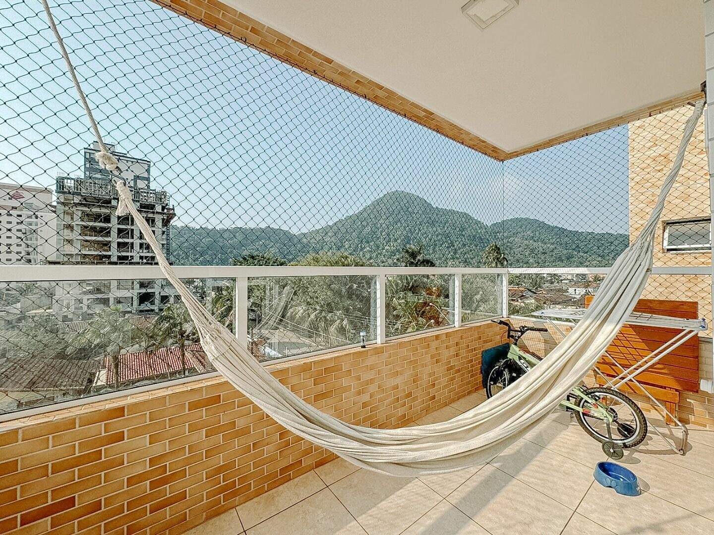 Apartamento à venda no Canto do Forte: 