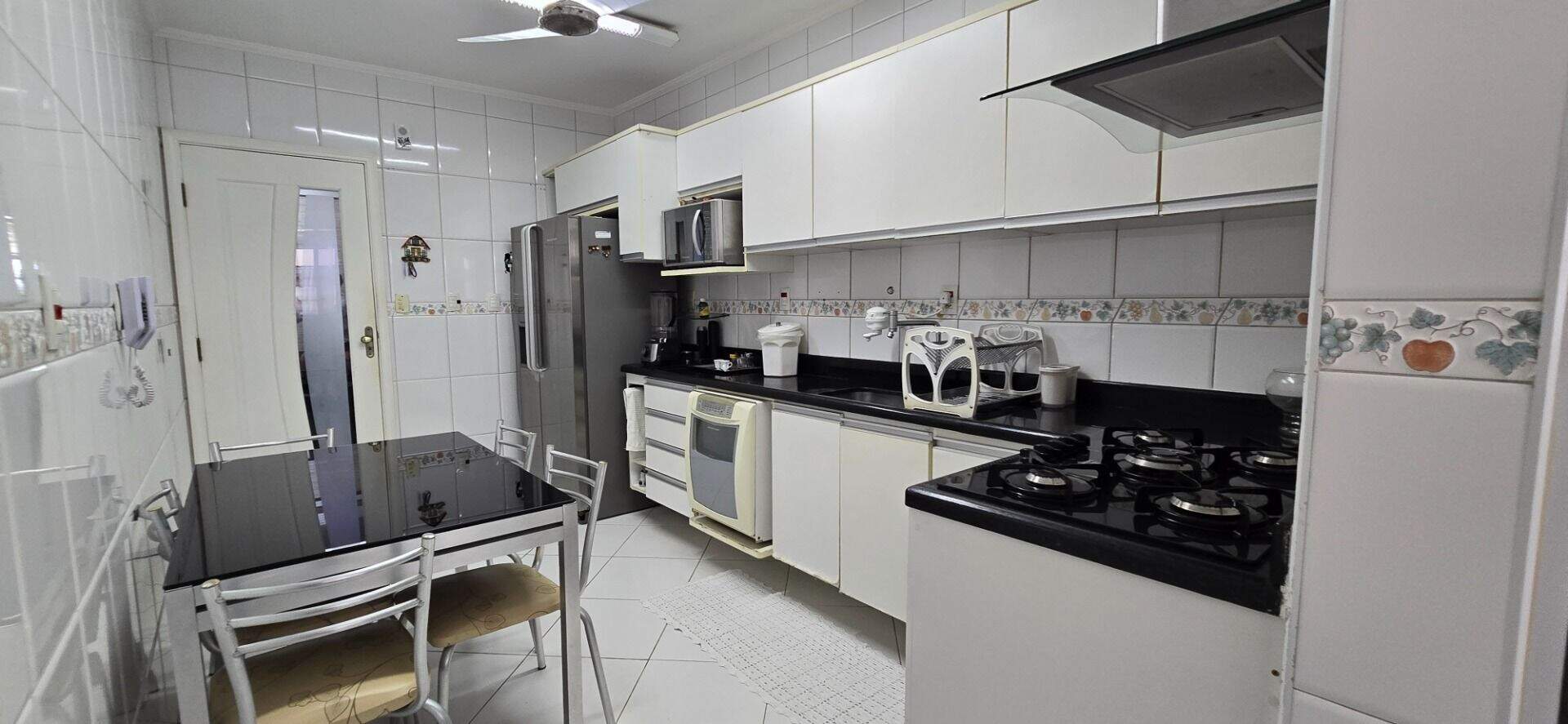 Apartamento à venda no Guilhermina: 