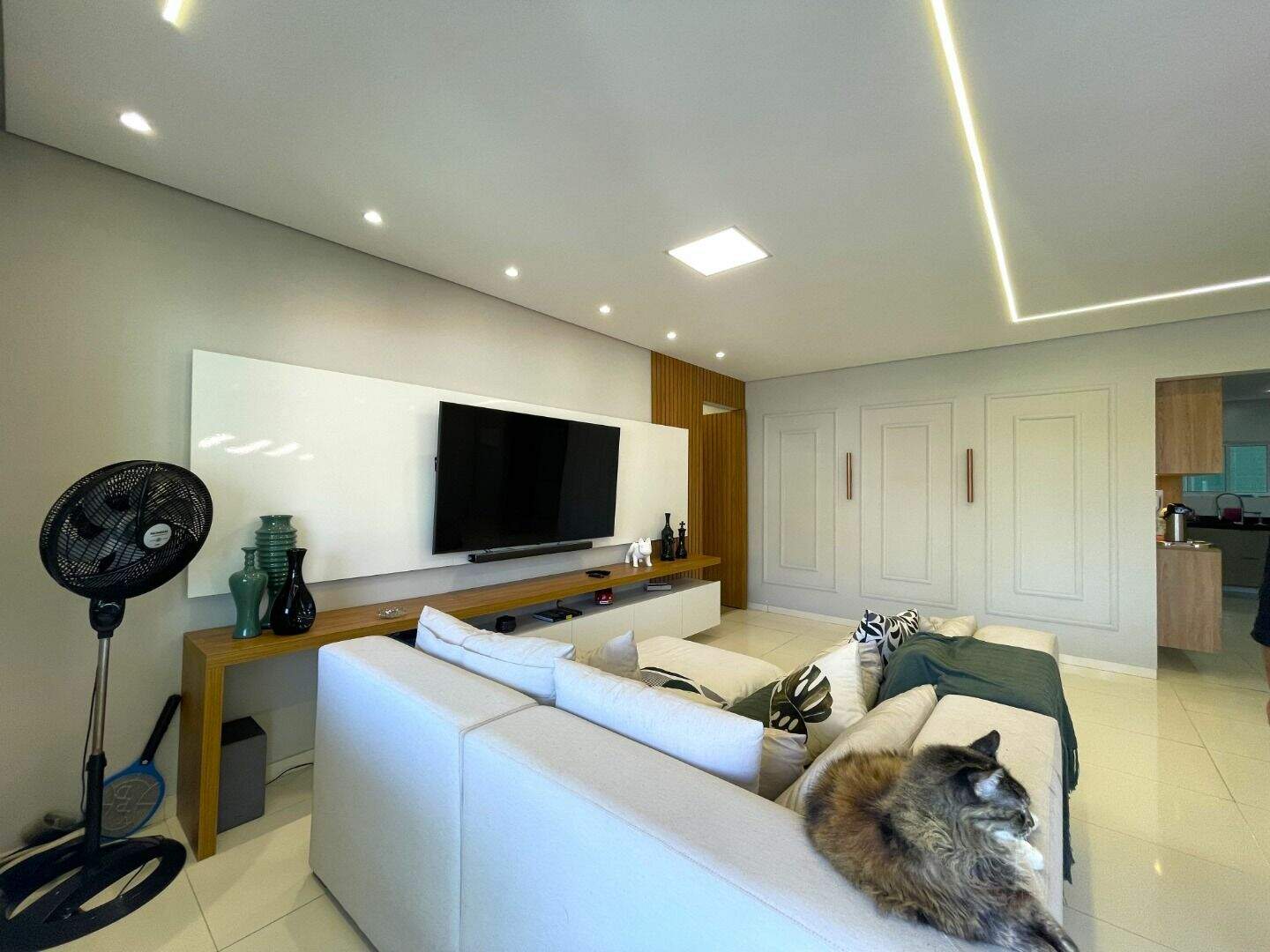 Apartamento à venda no Canto do Forte: 