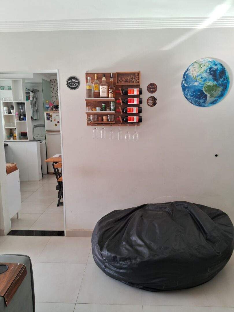 Apartamento à venda no Solemar: 