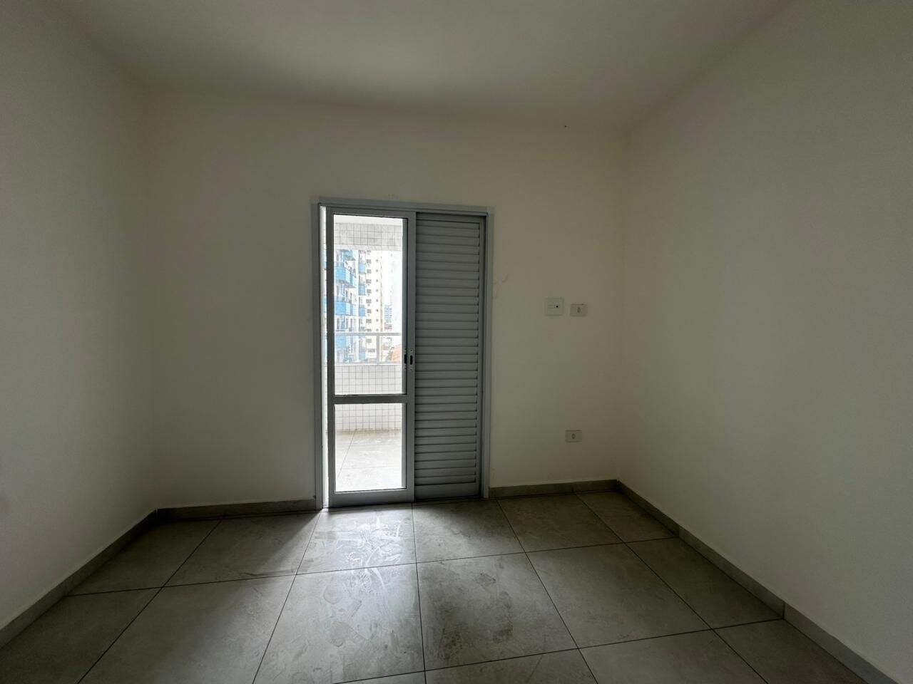 Apartamento à venda no Tupi: 