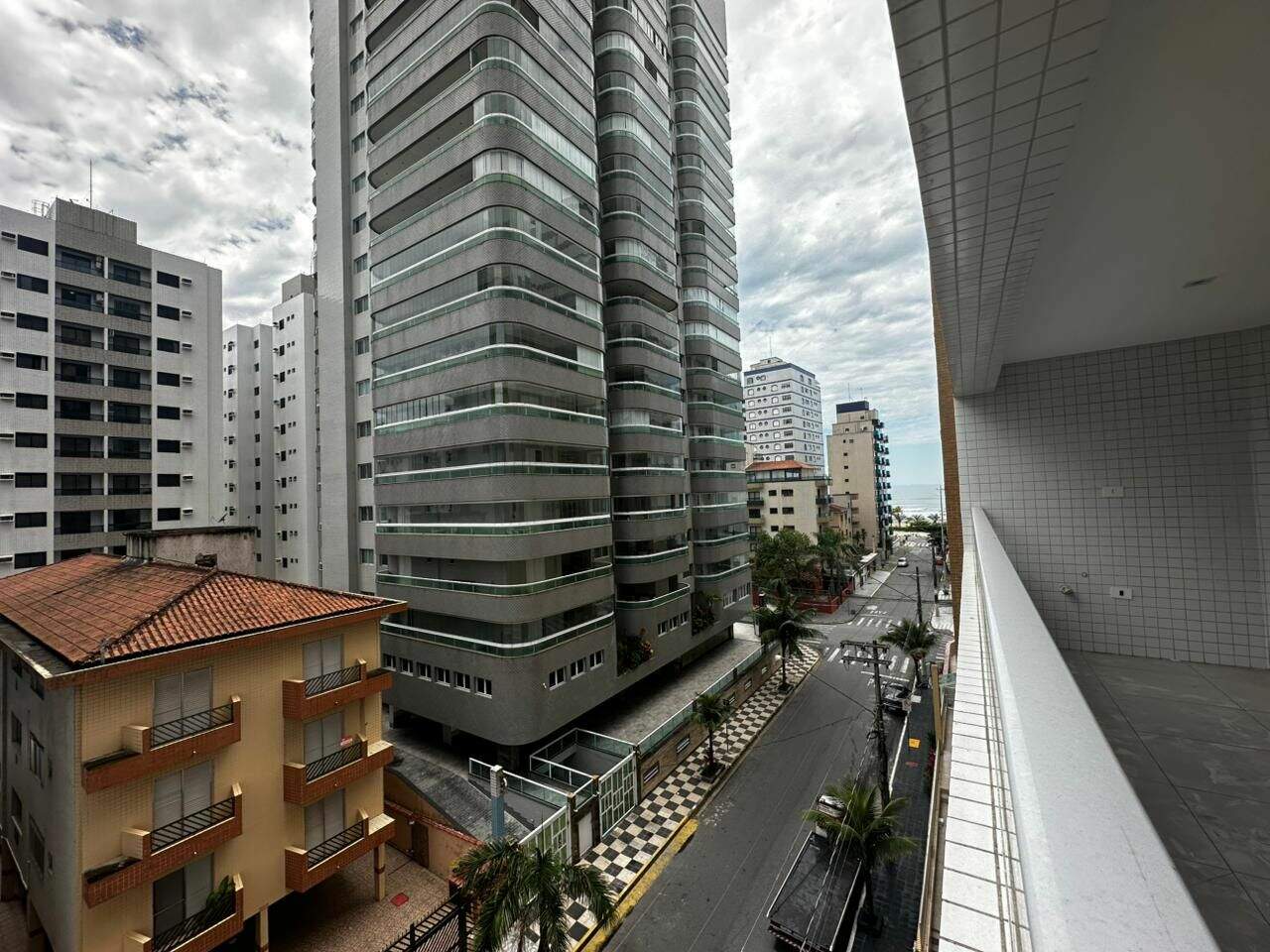 Apartamento à venda no Tupi: 