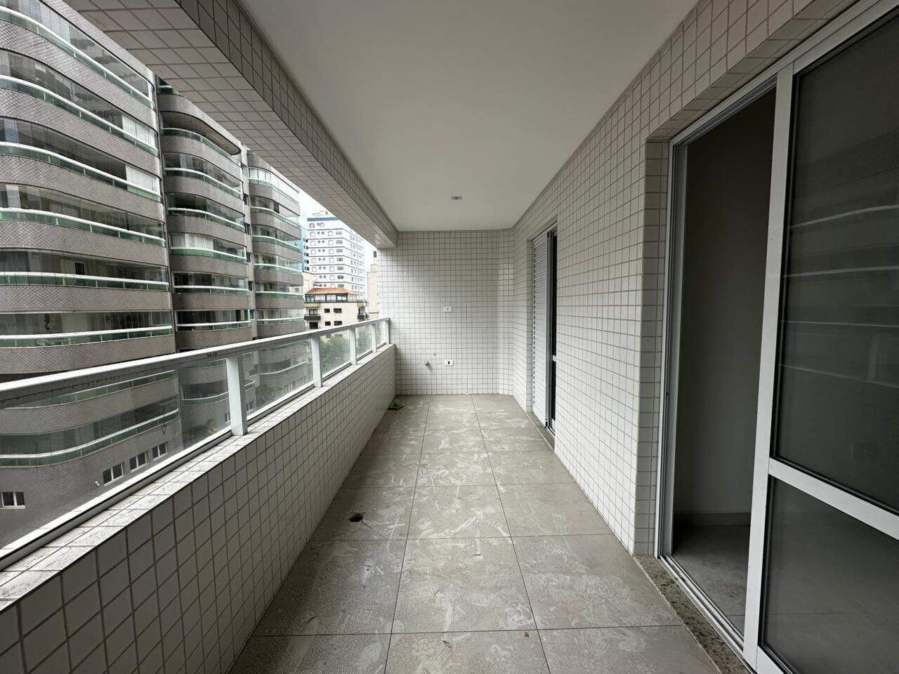 Apartamento à venda no Tupi: 