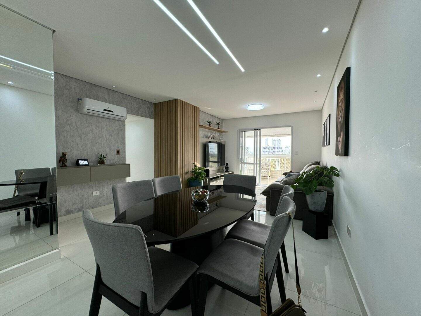 Apartamento à venda no Canto do Forte: 