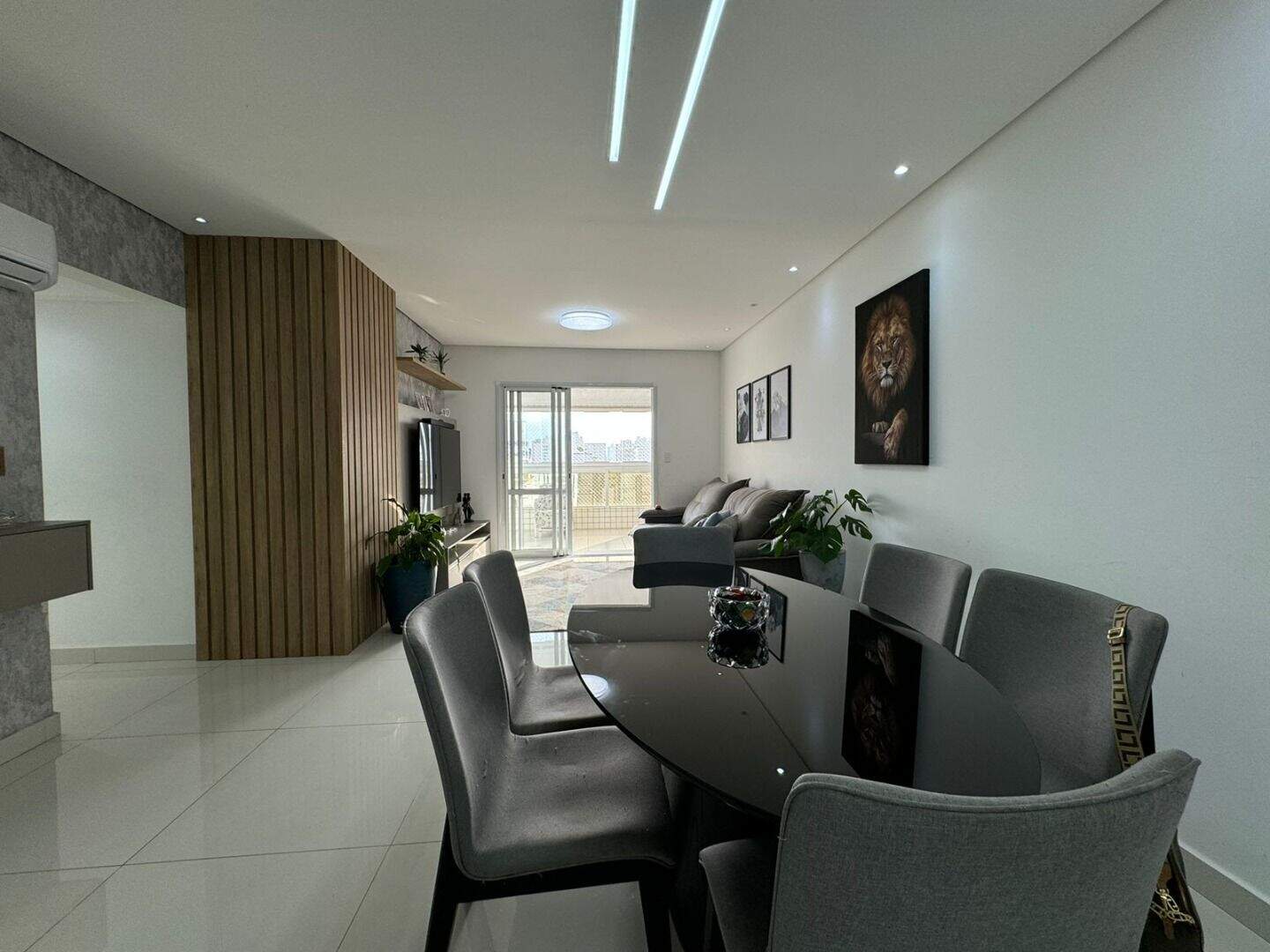 Apartamento à venda no Canto do Forte: 