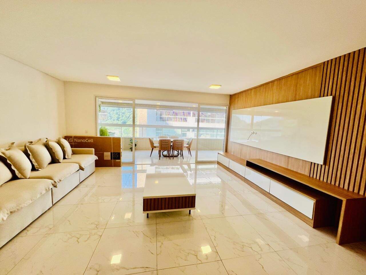 Apartamento à venda no Canto do Forte: 