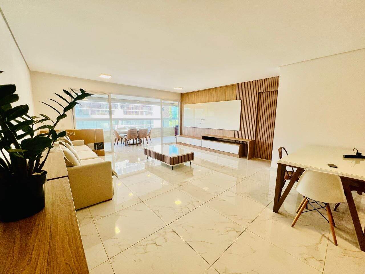 Apartamento à venda no Canto do Forte: 