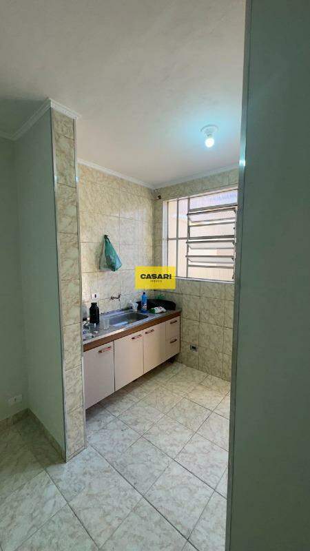 Casa para para aluguel no bairro Jardim Saracantan, São Bernardo do Campo - Casari Imóveis: 
