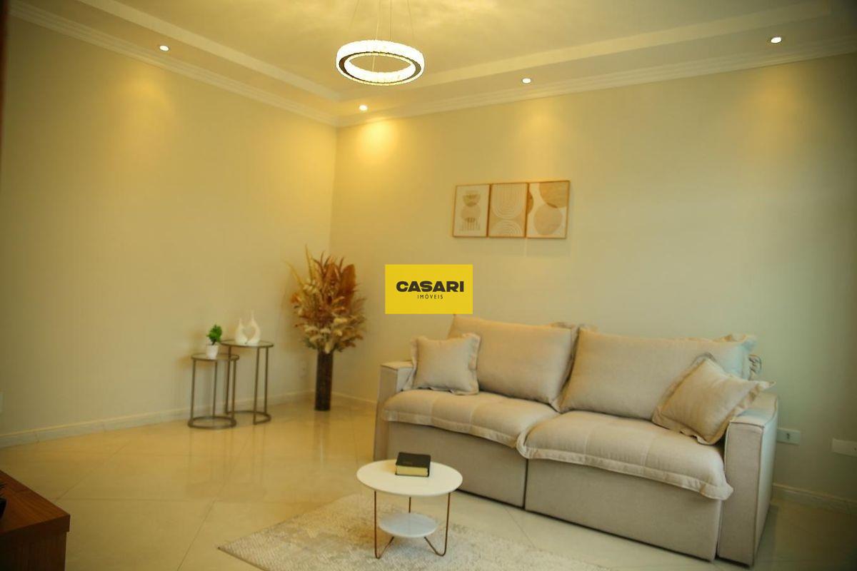 Casa para à venda no bairro Baeta Neves, São Bernardo do Campo - Casari Imóveis: 