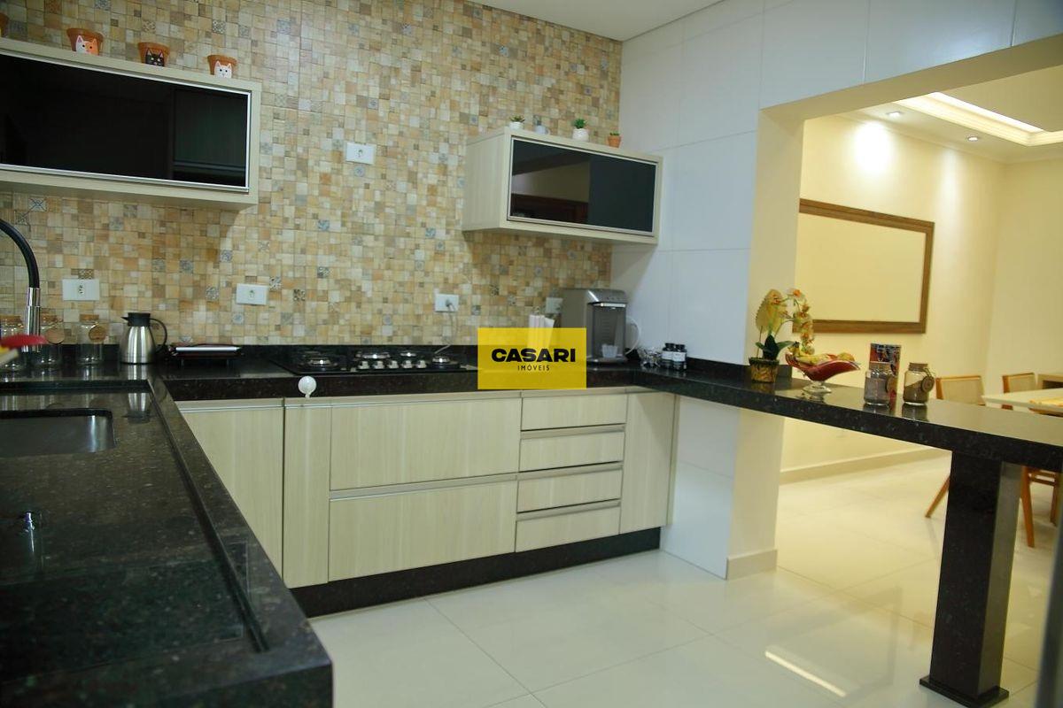 Casa para à venda no bairro Baeta Neves, São Bernardo do Campo - Casari Imóveis: 