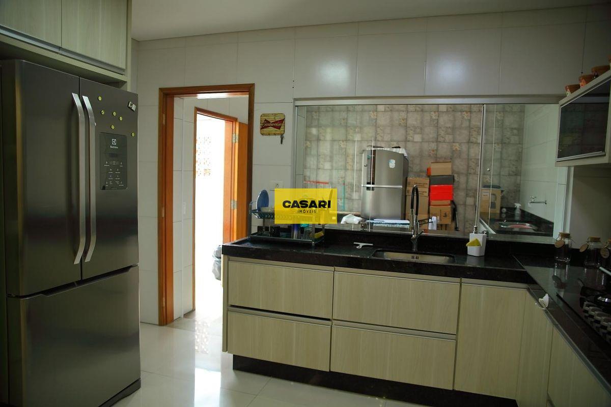 Casa para à venda no bairro Baeta Neves, São Bernardo do Campo - Casari Imóveis: 