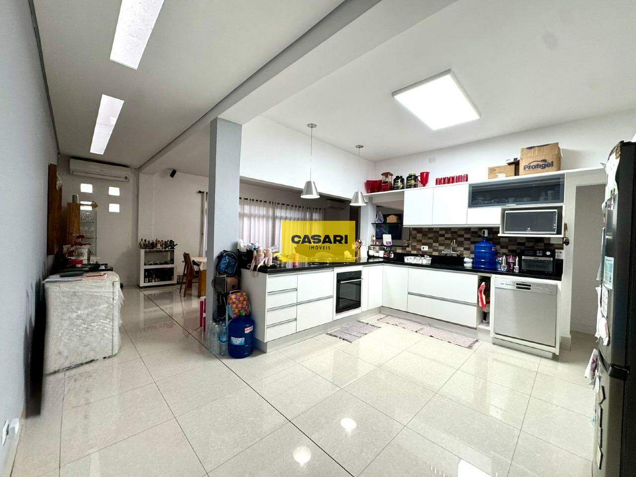 Casa para à venda no bairro Rudge Ramos, São Bernardo do Campo - Casari Imóveis: 