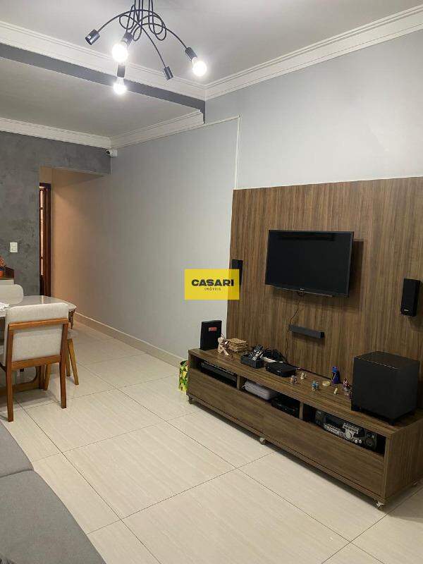 Sobrado para à venda no bairro Jardim do Mar, São Bernardo do Campo - Casari Imóveis: 