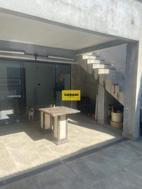 Sobrado para à venda no bairro Planalto, São Bernardo do Campo - Casari Imóveis: 
