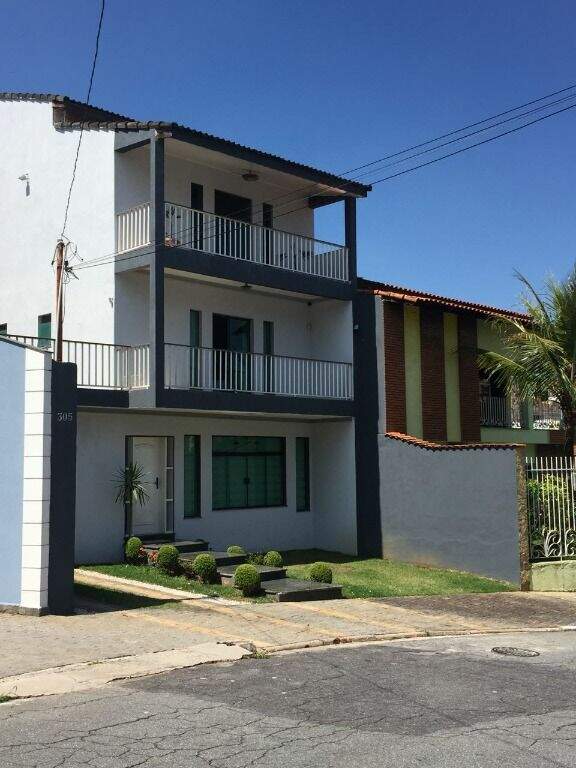 Sobrado para à venda no bairro Dos Casa, São Bernardo do Campo - Casari Imóveis: 