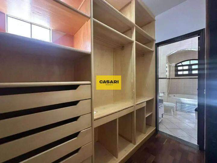 Casa para à venda no bairro Jardim do Mar, São Bernardo do Campo - Casari Imóveis: 