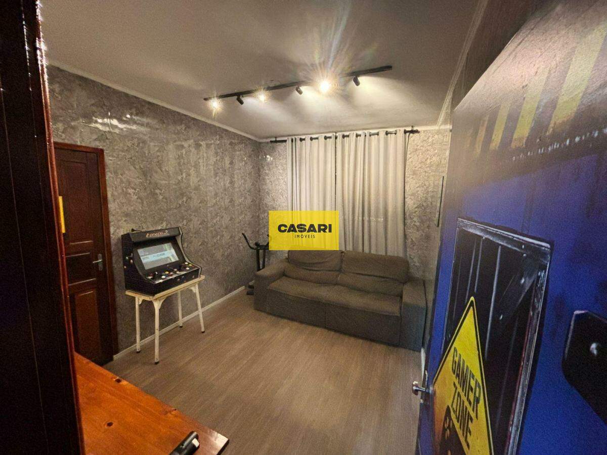 Sobrado para à venda no bairro Paulicéia, São Bernardo do Campo - Casari Imóveis: 