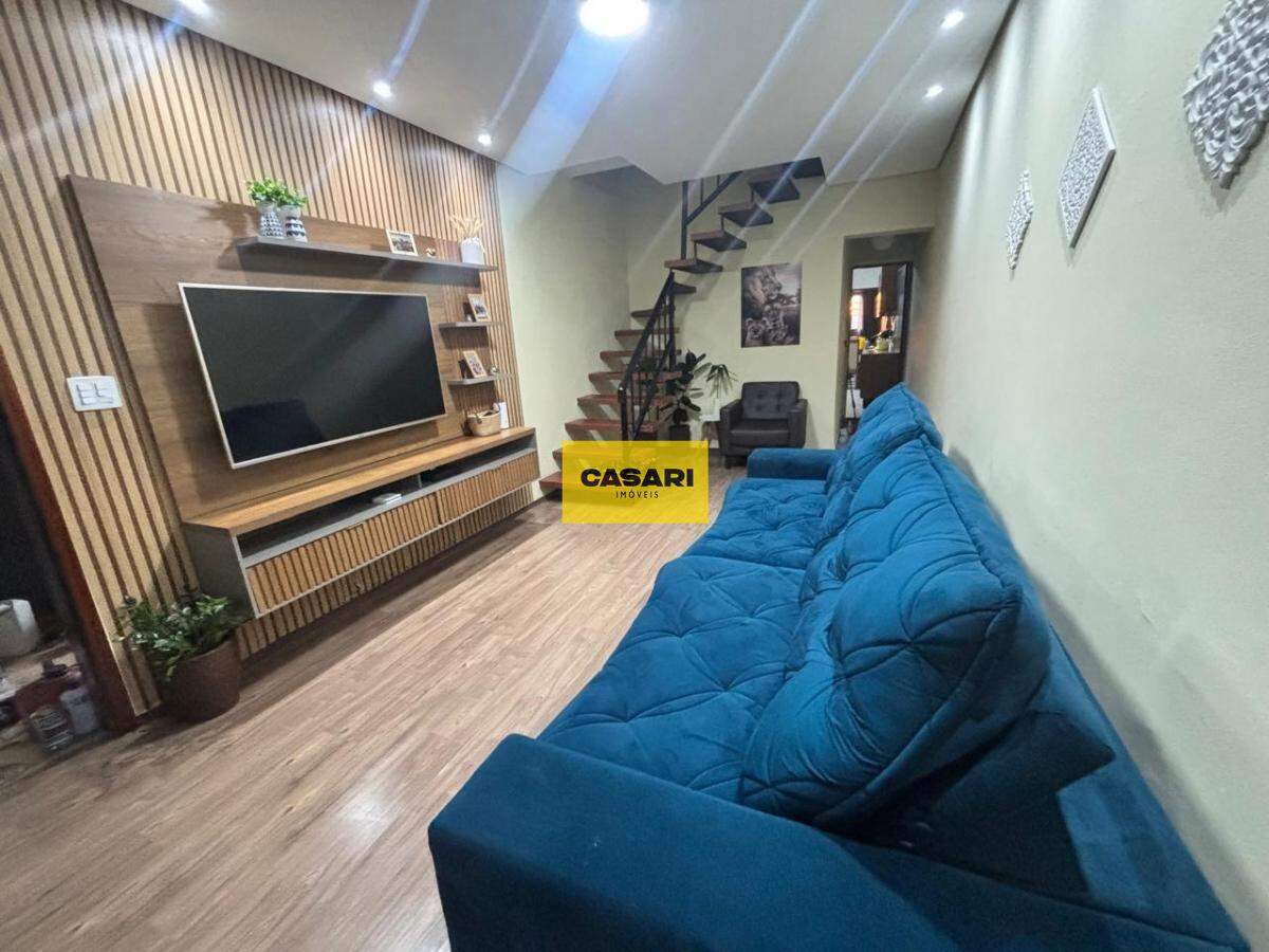Sobrado para à venda no bairro Paulicéia, São Bernardo do Campo - Casari Imóveis: 