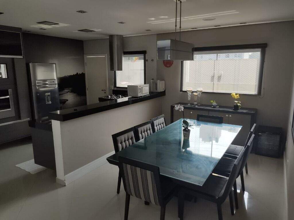 Sobrado para à venda no bairro Vila Euclides, São Bernardo do Campo - Casari Imóveis: 