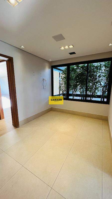 Apartamento para à venda no bairro Jardim do Mar, São Bernardo do Campo - Casari Imóveis: sala de almoço