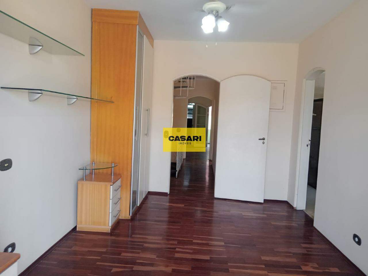 Sobrado para à venda no bairro Nova Petrópolis, São Bernardo do Campo - Casari Imóveis: 