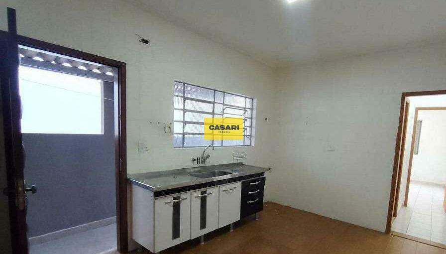 Casa Assobradada para à venda no bairro Rudge Ramos, São Bernardo do Campo - Casari Imóveis: 