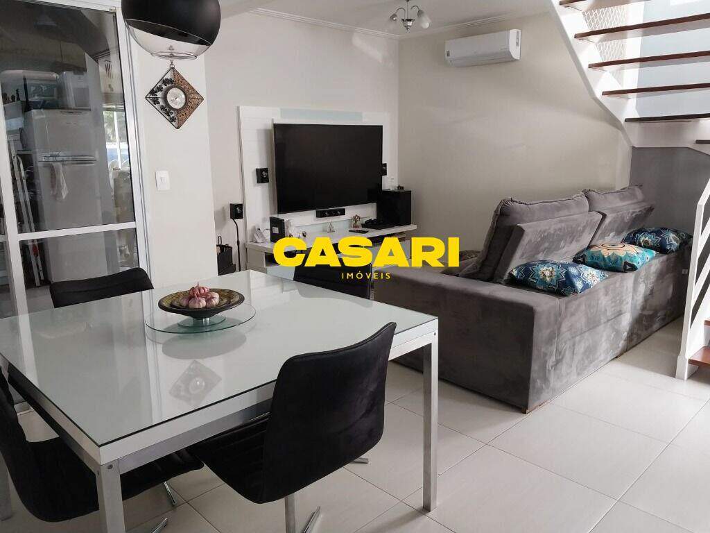 Sobrado para à venda no bairro Jordanópolis, São Bernardo do Campo - Casari Imóveis: 