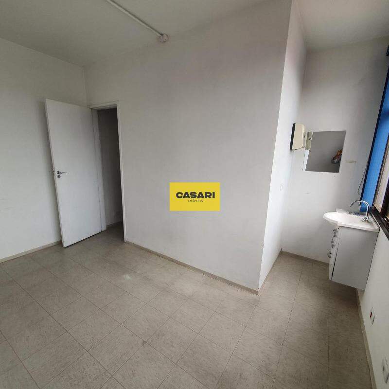 Sala à venda no Centro: 