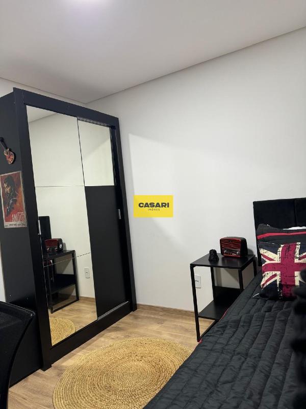 Sobrado para à venda no bairro Campestre, São Bernardo do Campo - Casari Imóveis: 