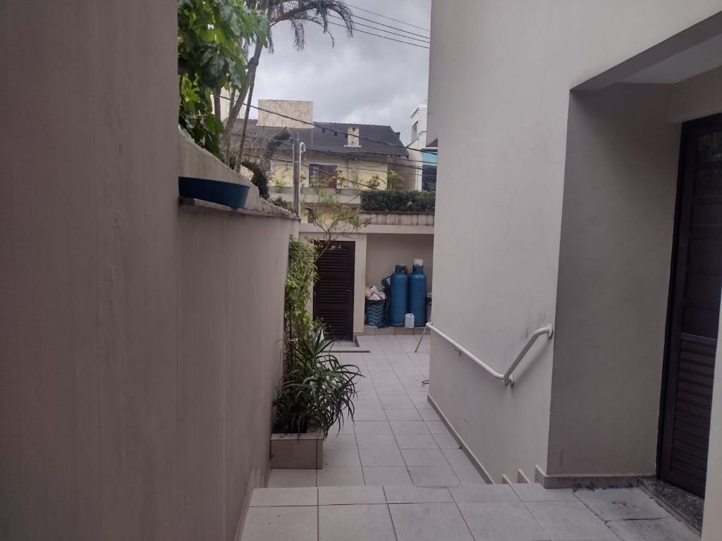 Sobrado para à venda no bairro Chácara Inglesa, São Bernardo do Campo - Casari Imóveis: 