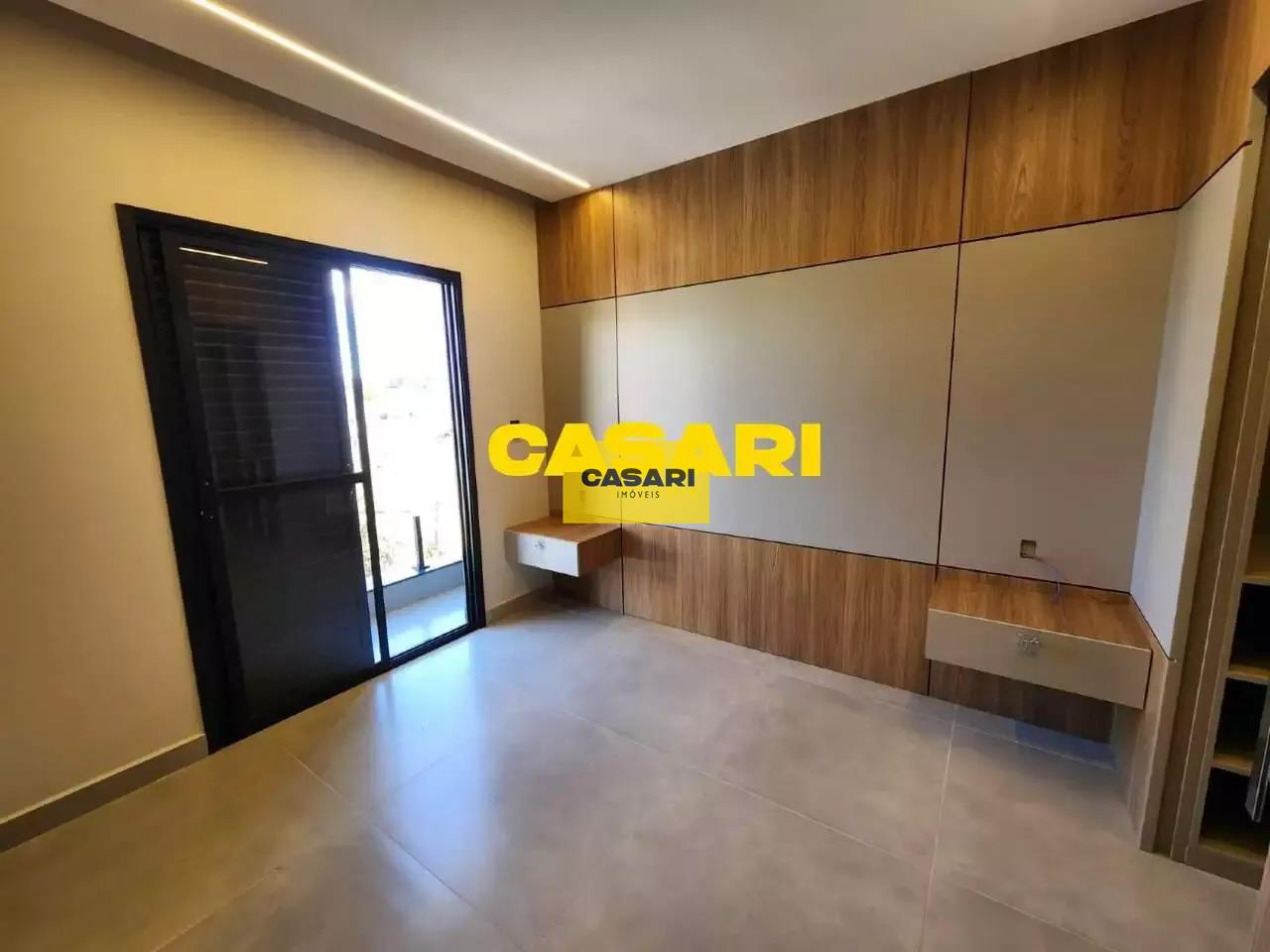 Sobrado para à venda no bairro Centro, São Bernardo do Campo - Casari Imóveis: 