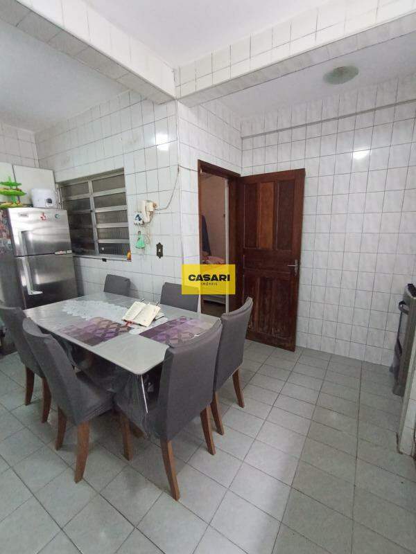 Sobrado para à venda no bairro Montanhão, São Bernardo do Campo - Casari Imóveis: 