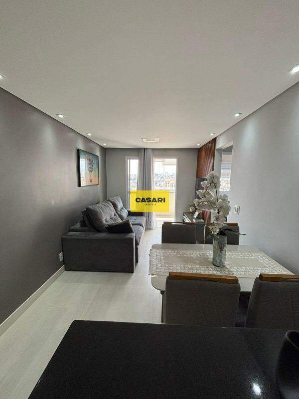 Apartamento para à venda no bairro Baeta Neves, São Bernardo do Campo - Casari Imóveis: 