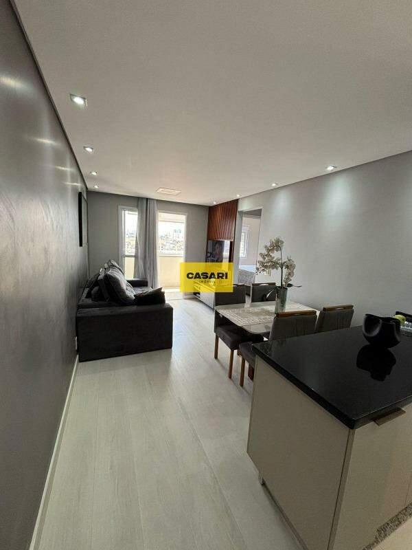 Apartamento para à venda no bairro Baeta Neves, São Bernardo do Campo - Casari Imóveis: 