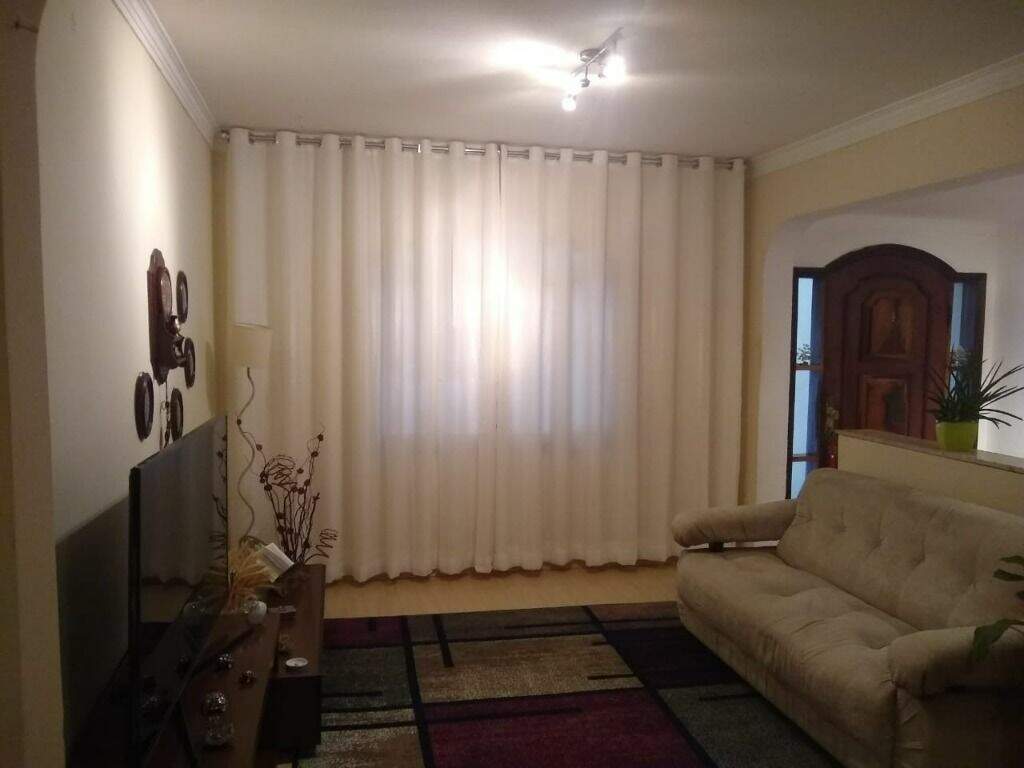 Casa para à venda no bairro Jardim Hollywood, São Bernardo do Campo - Casari Imóveis: 