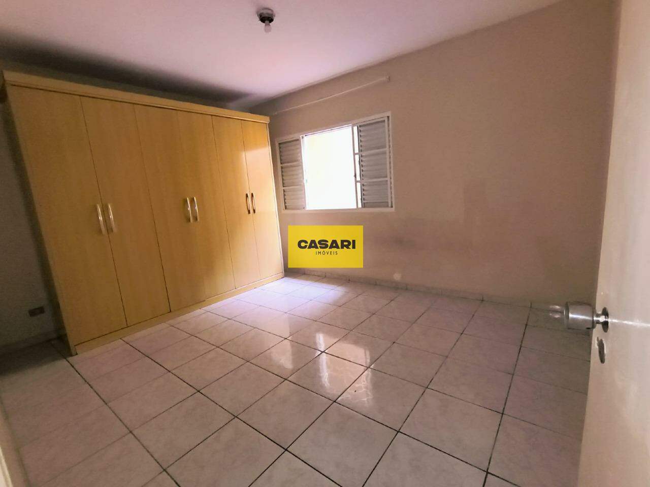 Casa para à venda no bairro Alves Dias, São Bernardo do Campo - Casari Imóveis: 