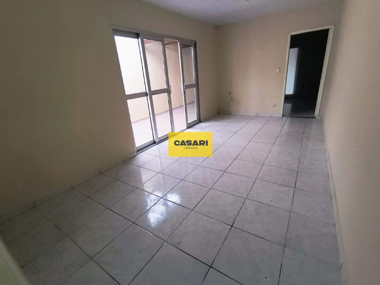 Casa para à venda no bairro Alves Dias, São Bernardo do Campo - Casari Imóveis: 