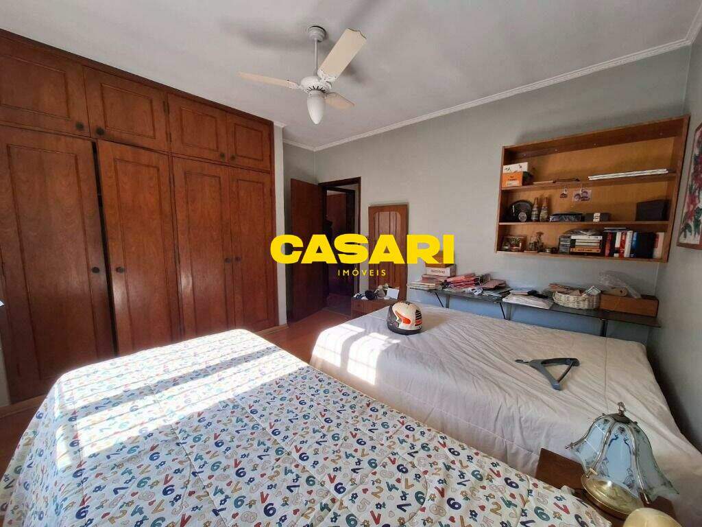 Sobrado à venda no Taboão: 