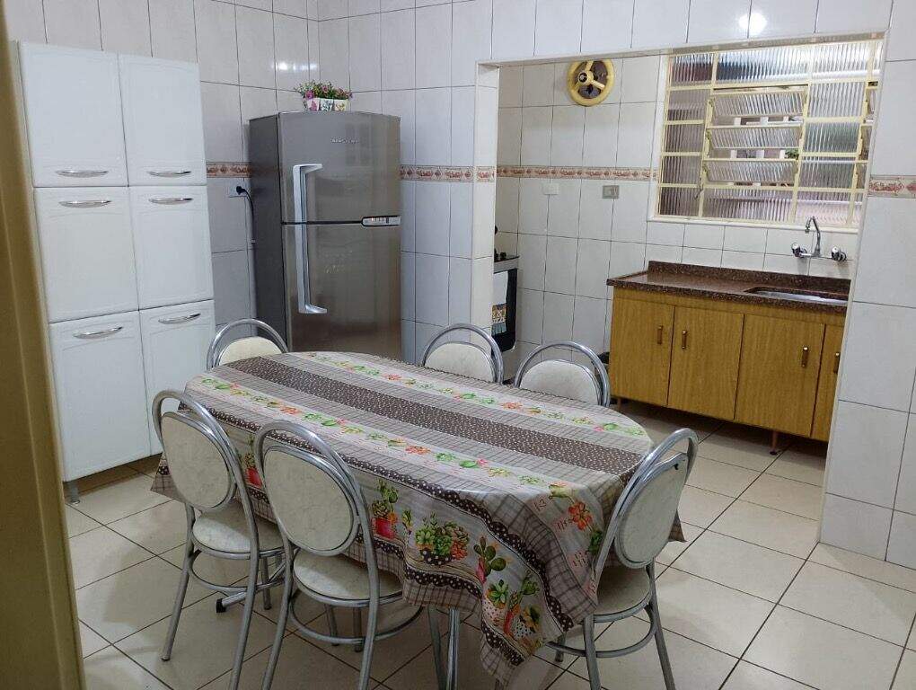 Casa para à venda no bairro Vila Luzita, Santo André - Casari Imóveis: 