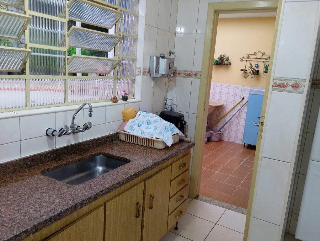 Casa para à venda no bairro Vila Luzita, Santo André - Casari Imóveis: 