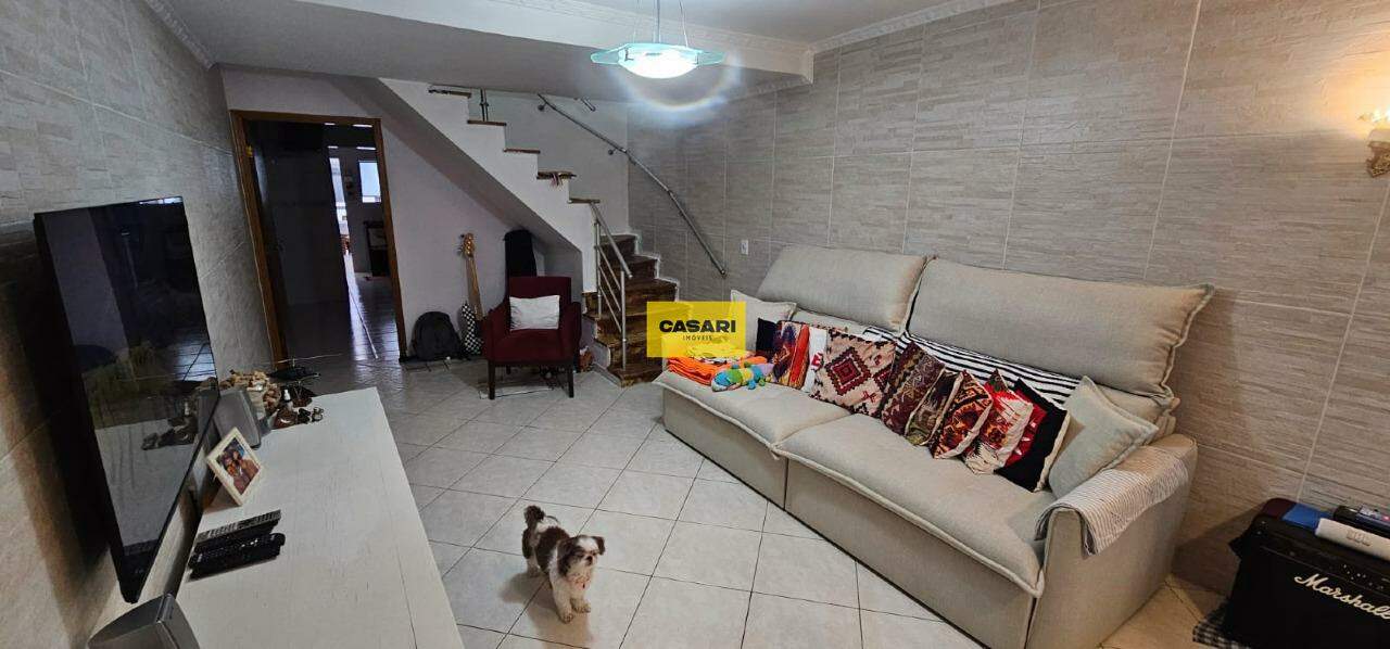 Sobrado para à venda no bairro Anchieta, São Bernardo do Campo - Casari Imóveis: 