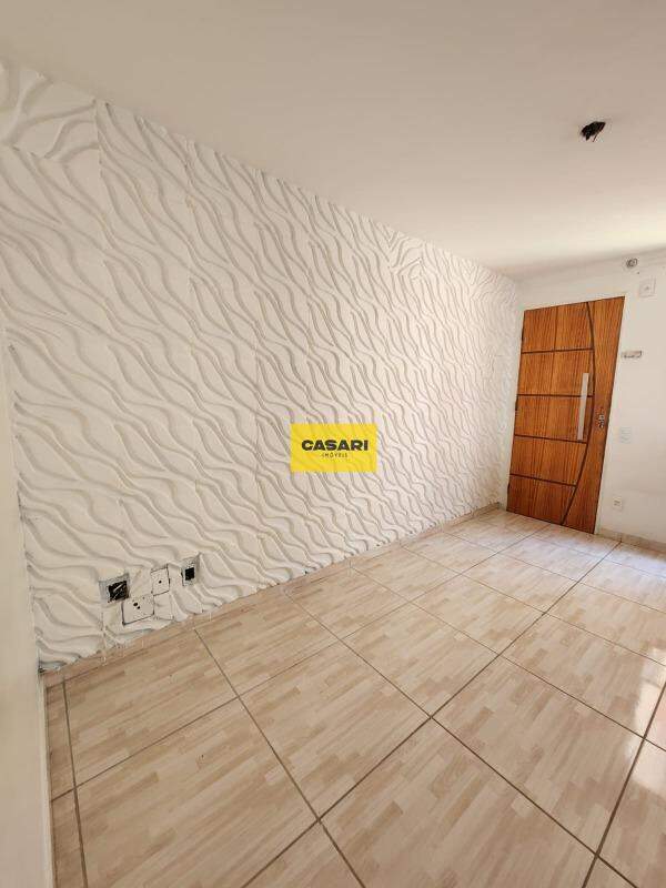 Apartamento à venda no Santa Terezinha: 
