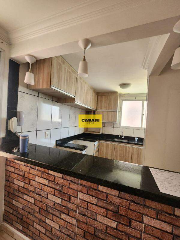 Apartamento à venda no Santa Terezinha: 